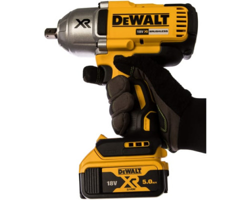 Аккумуляторный гайковерт DEWALT DCF 899 P2