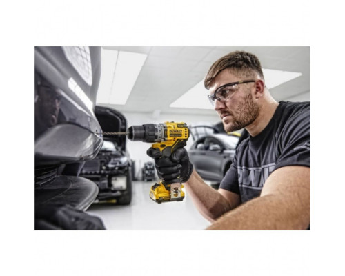 Бесщеточная ударная дрель-шуруповерт DEWALT 12 В XR DCD706D2-QW