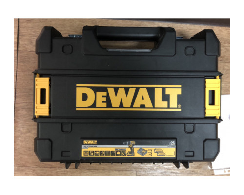 Бесщеточная ударная дрель-шуруповерт DEWALT DCD796D2