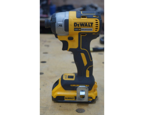 Бесщеточный импульсный шуруповерт DEWALT XR DCF887N