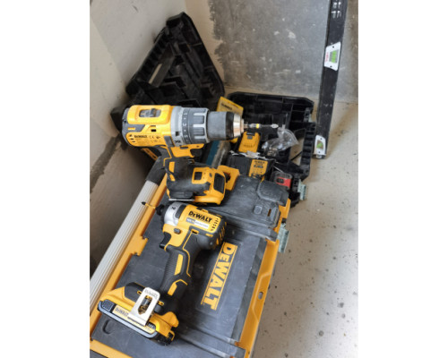 Бесщеточный импульсный шуруповерт DEWALT XR DCF887N