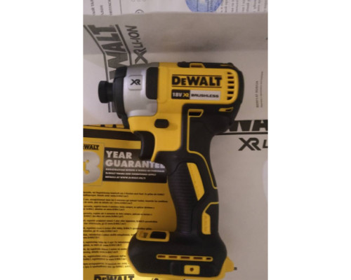 Бесщеточный импульсный шуруповерт DEWALT XR DCF887N