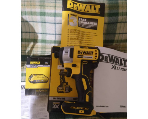 Бесщеточный импульсный шуруповерт DEWALT XR DCF887N