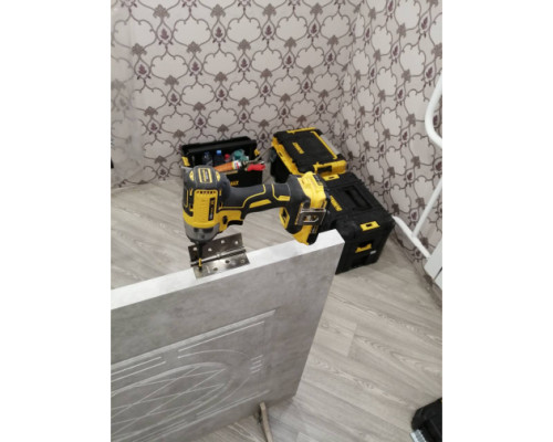 Бесщеточный импульсный шуруповерт DEWALT XR DCF887N