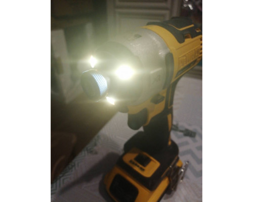 Бесщеточный импульсный шуруповерт DEWALT XR DCF887N