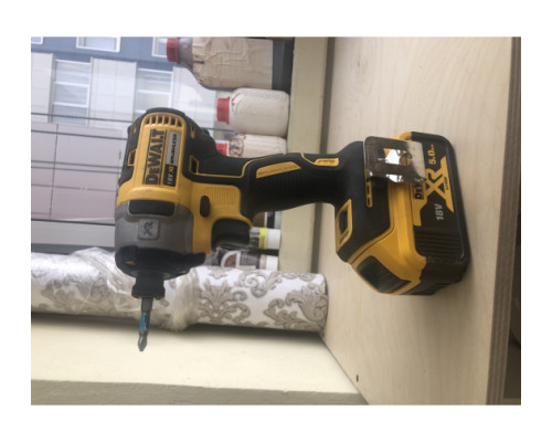 Бесщеточный импульсный шуруповерт DEWALT XR DCF887N