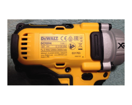 Гайковерт DEWALT DCF894N