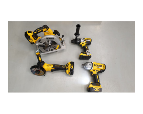 Импульсный гайковерт DEWALT DCF899N