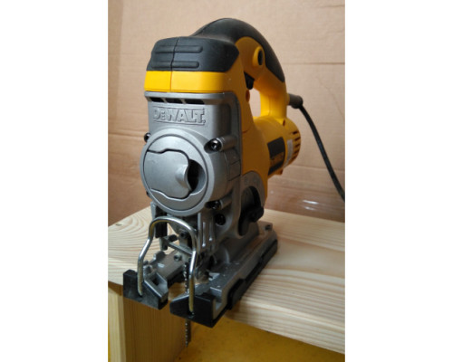 Лобзик DEWALT DW 331 K