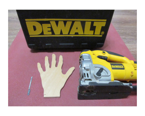 Лобзик DEWALT DW 331 K