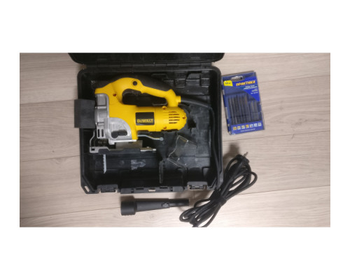 Лобзик DEWALT DW 331 K