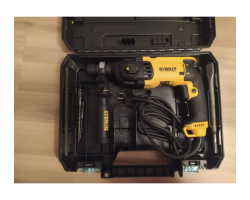 Перфоратор DEWALT D 25133 K