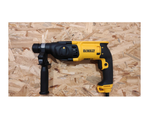 Перфоратор DEWALT D 25133 K