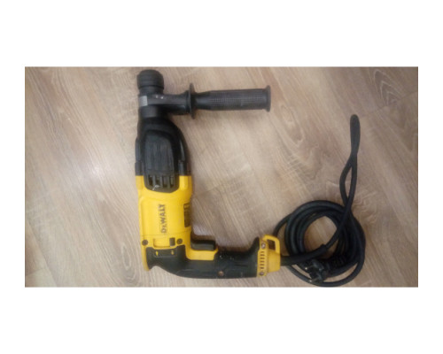 Перфоратор DEWALT D 25133 K