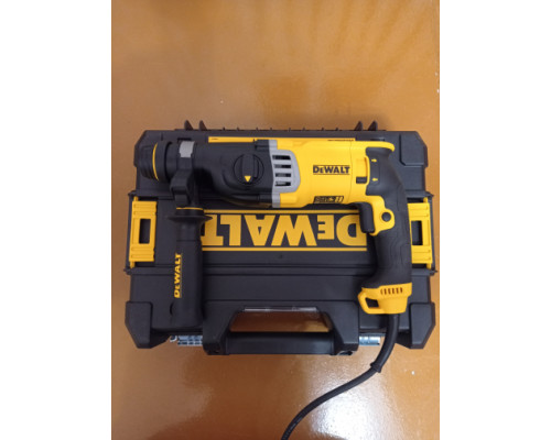 Перфоратор DEWALT D 25143 K