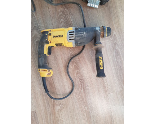 Перфоратор DEWALT D 25143 K