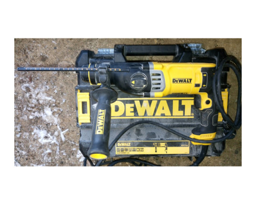 Перфоратор DEWALT D 25143 K