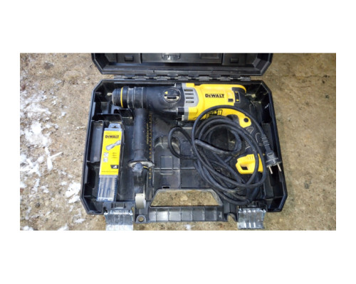 Перфоратор DEWALT D 25143 K