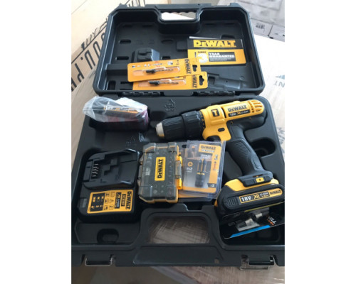 Ударная дрель-шуруповерт DEWALT DCD776S2