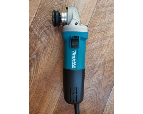 Болгарка (УШМ) Makita 9558 HN