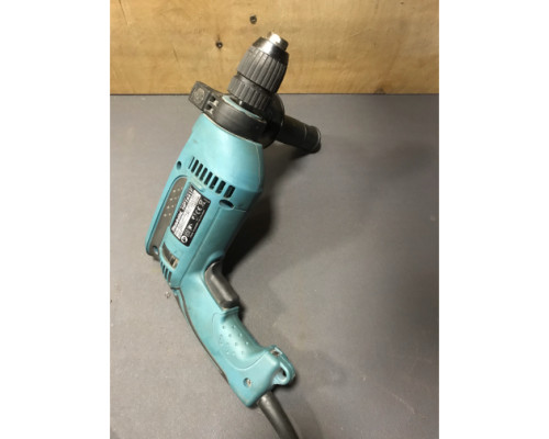 Ударная дрель Makita HP1641F