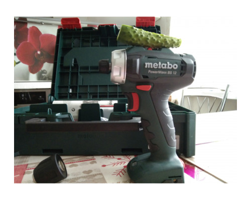 Аккумуляторная дрель-шуруповерт Metabo PowerMaxx BS 12 601036500