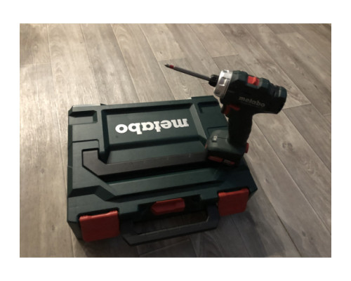 Аккумуляторная дрель-шуруповерт Metabo PowerMaxx BS 12 601036500