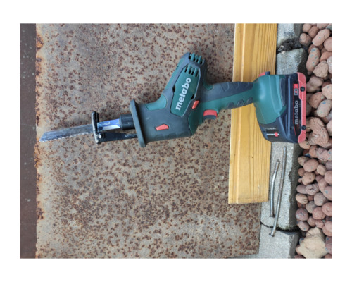 Аккумуляторная ножовка Metabo SSE 18 LTX Compact T03340